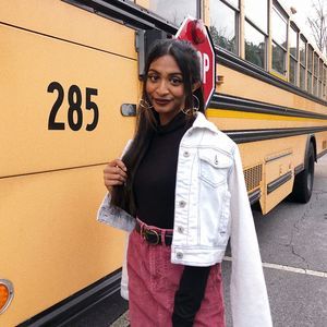 Meet your Posher, Crystal